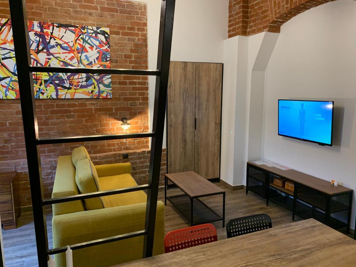 Apartmentsun Loft Art Breslavia Esterno foto