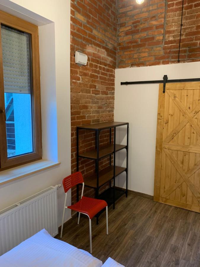 Apartmentsun Loft Art Breslavia Esterno foto