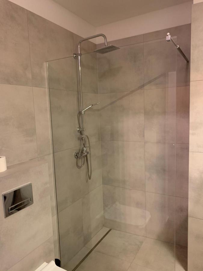 Apartmentsun Loft Art Breslavia Esterno foto