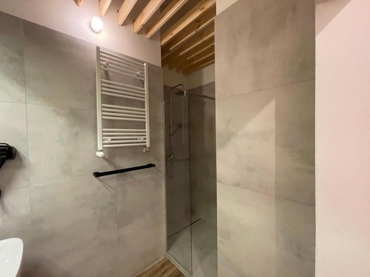 Apartmentsun Loft Art Breslavia Esterno foto